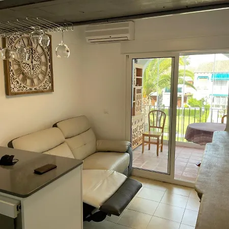 Apartamento Lago Jardin 167 *